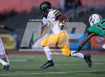 Thumbnail 3 in Royal @ Thousand Oaks photogallery.