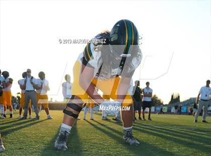 Thumbnail 1 in Royal @ Thousand Oaks photogallery.