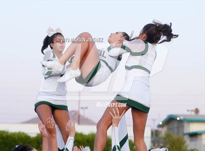 Thumbnail 1 in Royal @ Thousand Oaks photogallery.