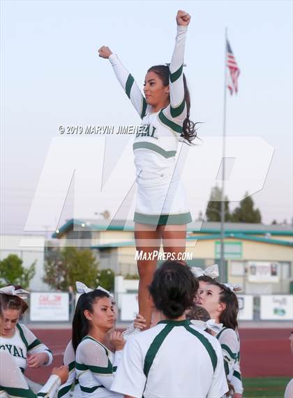 Thumbnail 3 in Royal @ Thousand Oaks photogallery.