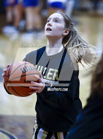 Thumbnail 1 in Franklin Central @ Noblesville photogallery.