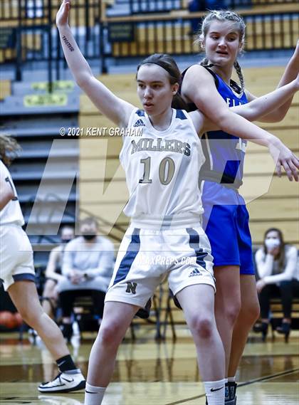 Thumbnail 1 in Franklin Central @ Noblesville photogallery.