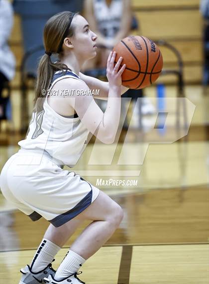 Thumbnail 3 in Franklin Central @ Noblesville photogallery.