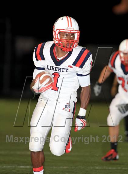 Thumbnail 1 in Liberty @ Crespi photogallery.