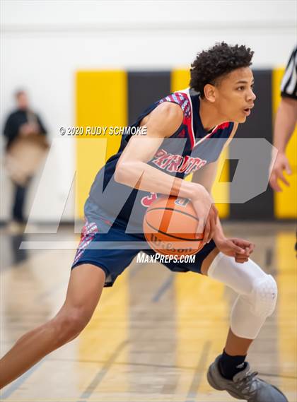 Thumbnail 1 in Francis Parker vs. Christian (Battle of the Bay) photogallery.