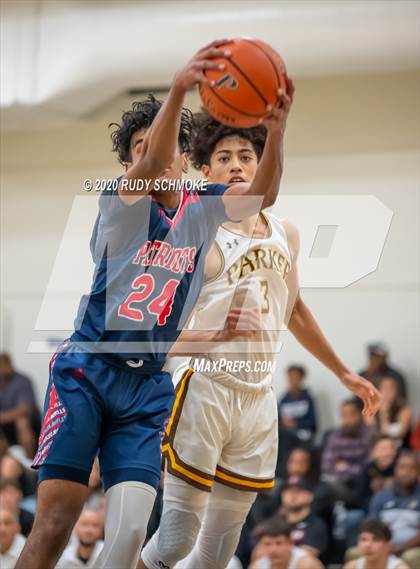 Thumbnail 2 in Francis Parker vs. Christian (Battle of the Bay) photogallery.