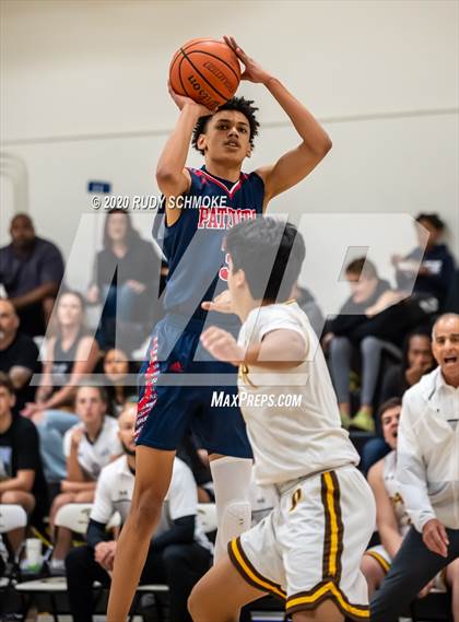 Thumbnail 3 in Francis Parker vs. Christian (Battle of the Bay) photogallery.