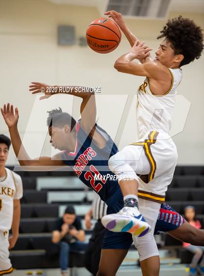 Thumbnail 1 in Francis Parker vs. Christian (Battle of the Bay) photogallery.