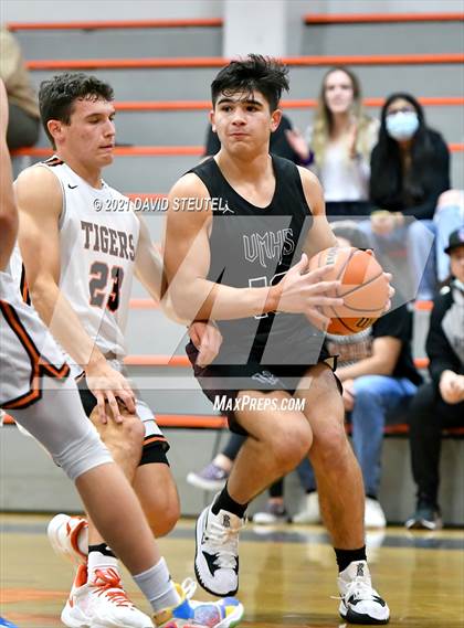 Thumbnail 3 in Union Mine vs. Roseville (Tiger Classic) photogallery.