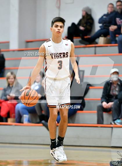 Thumbnail 1 in Union Mine vs. Roseville (Tiger Classic) photogallery.