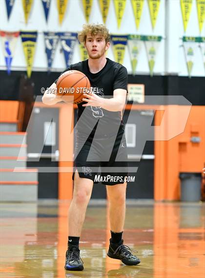 Thumbnail 3 in Union Mine vs. Roseville (Tiger Classic) photogallery.