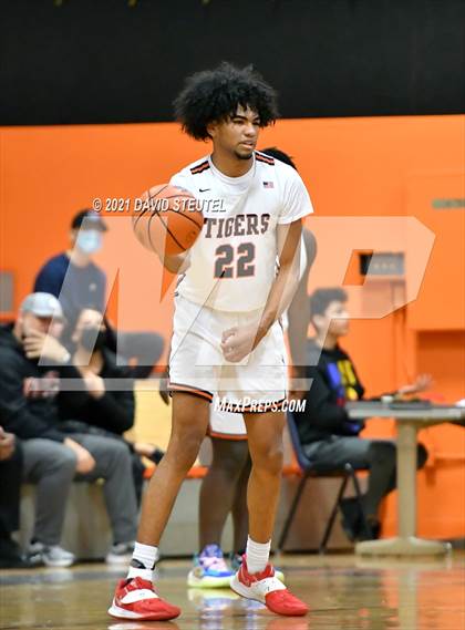 Thumbnail 3 in Union Mine vs. Roseville (Tiger Classic) photogallery.