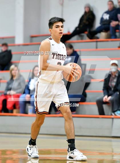 Thumbnail 3 in Union Mine vs. Roseville (Tiger Classic) photogallery.