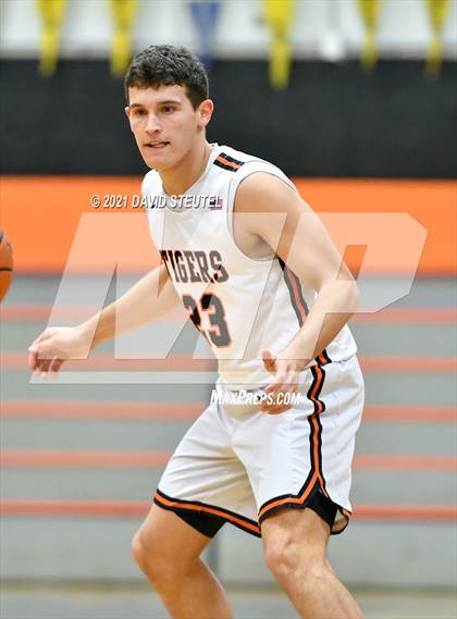 Thumbnail 3 in Union Mine vs. Roseville (Tiger Classic) photogallery.
