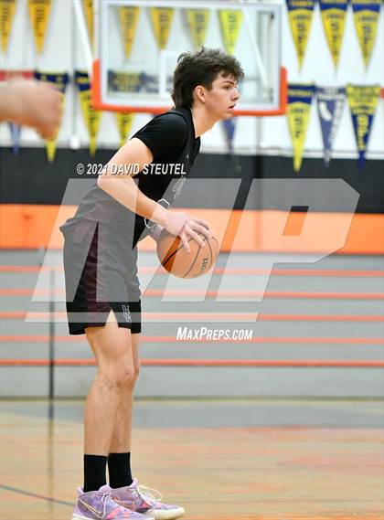 Thumbnail 1 in Union Mine vs. Roseville (Tiger Classic) photogallery.