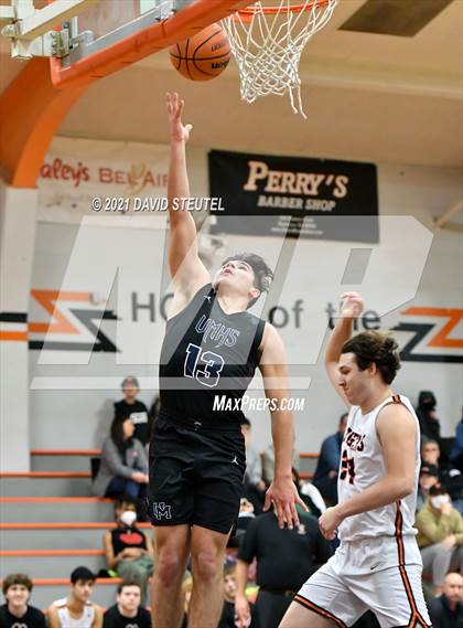Thumbnail 3 in Union Mine vs. Roseville (Tiger Classic) photogallery.