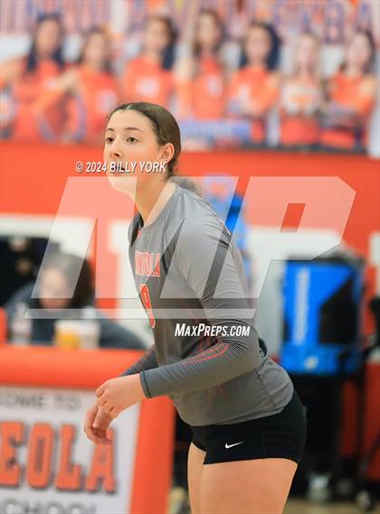 Thumbnail 3 in Grand Saline vs Mineola photogallery.