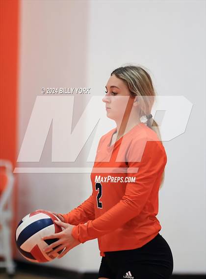 Thumbnail 2 in Grand Saline vs Mineola photogallery.