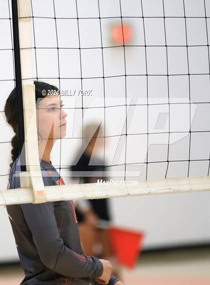 Thumbnail 2 in Grand Saline vs Mineola photogallery.
