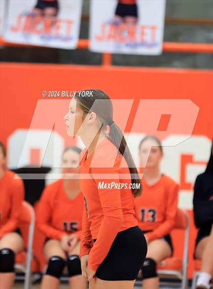 Thumbnail 2 in Grand Saline vs Mineola photogallery.