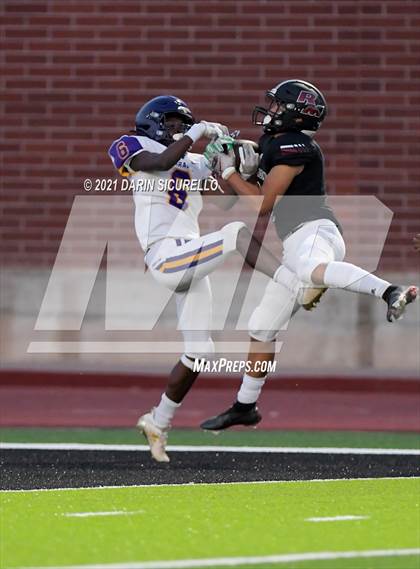 Thumbnail 2 in Red Mountain vs Mesa photogallery.