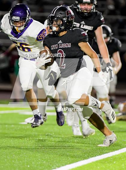 Thumbnail 3 in Red Mountain vs Mesa photogallery.
