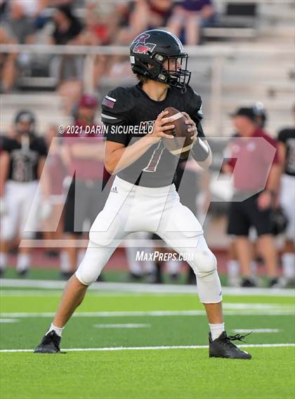 Thumbnail 3 in Red Mountain vs Mesa photogallery.