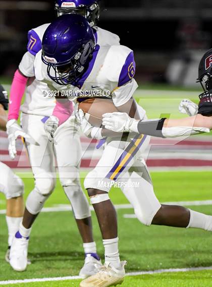 Thumbnail 3 in Red Mountain vs Mesa photogallery.