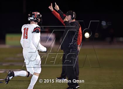 Thumbnail 2 in San Clemente @ La Habra (CIF-SS Southwest Division Final) photogallery.