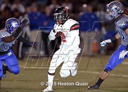 Thumbnail 2 in San Clemente @ La Habra (CIF-SS Southwest Division Final) photogallery.
