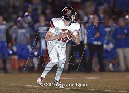 Thumbnail 2 in San Clemente @ La Habra (CIF-SS Southwest Division Final) photogallery.