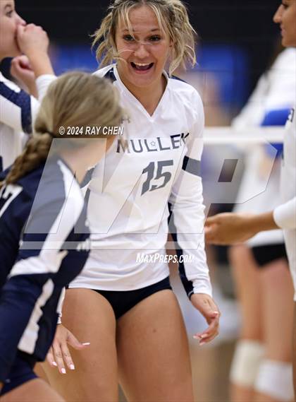 Thumbnail 2 in Mullen @ Grandview photogallery.