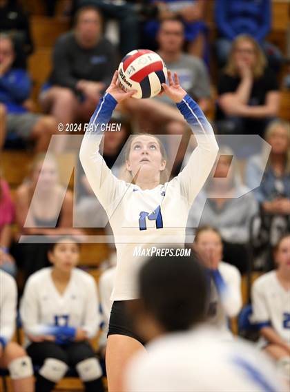 Thumbnail 3 in Mullen @ Grandview photogallery.