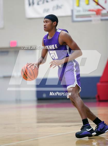 Thumbnail 1 in Humble vs Mansfield Summit (McDonald's Texas Invitational) photogallery.