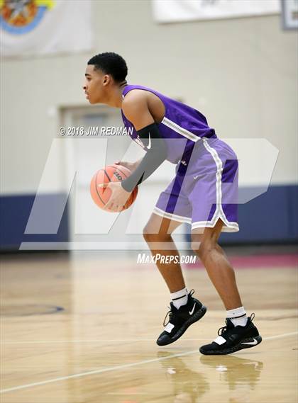Thumbnail 2 in Humble vs Mansfield Summit (McDonald's Texas Invitational) photogallery.