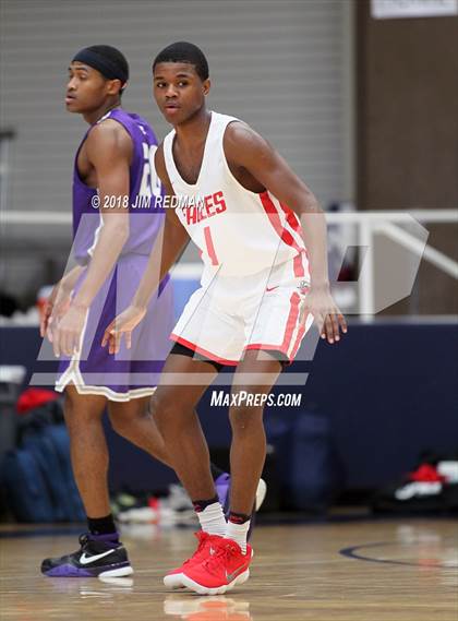 Thumbnail 3 in Humble vs Mansfield Summit (McDonald's Texas Invitational) photogallery.
