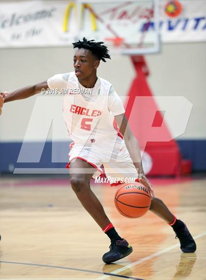 Thumbnail 1 in Humble vs Mansfield Summit (McDonald's Texas Invitational) photogallery.