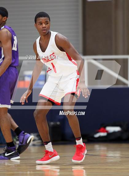 Thumbnail 1 in Humble vs Mansfield Summit (McDonald's Texas Invitational) photogallery.
