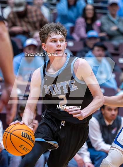 Thumbnail 1 in Panguitch vs. Piute (UHSAA 1A Final) photogallery.