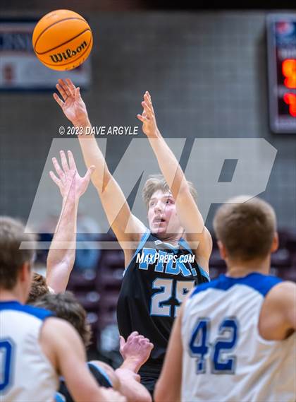 Thumbnail 3 in Panguitch vs. Piute (UHSAA 1A Final) photogallery.