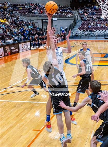 Thumbnail 3 in Panguitch vs. Piute (UHSAA 1A Final) photogallery.