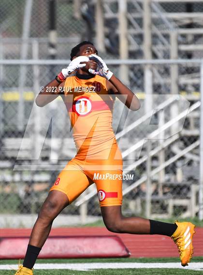 Thumbnail 3 in Jefferson @ Dominguez (7 on 7) photogallery.