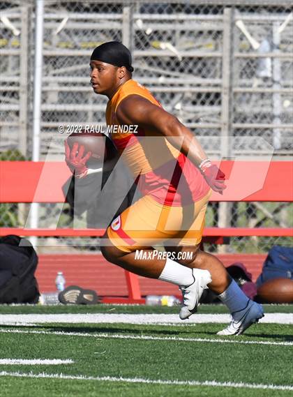 Thumbnail 1 in Jefferson @ Dominguez (7 on 7) photogallery.