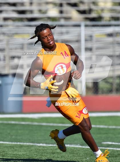 Thumbnail 2 in Jefferson @ Dominguez (7 on 7) photogallery.
