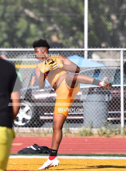 Thumbnail 2 in Jefferson @ Dominguez (7 on 7) photogallery.