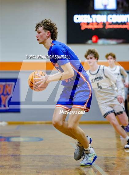 Thumbnail 1 in Chilton County vs Jemison (Chilton County Tournament) photogallery.