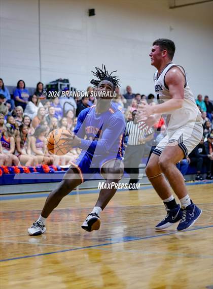 Thumbnail 2 in Chilton County vs Jemison (Chilton County Tournament) photogallery.