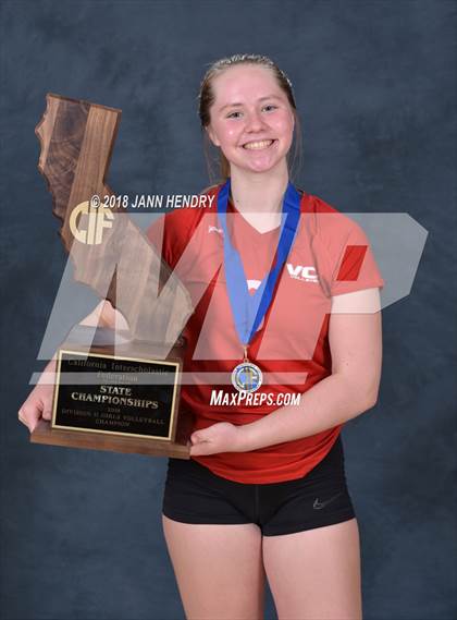 Thumbnail 1 in  Village Christian (CIF State D2 Awards) photogallery.
