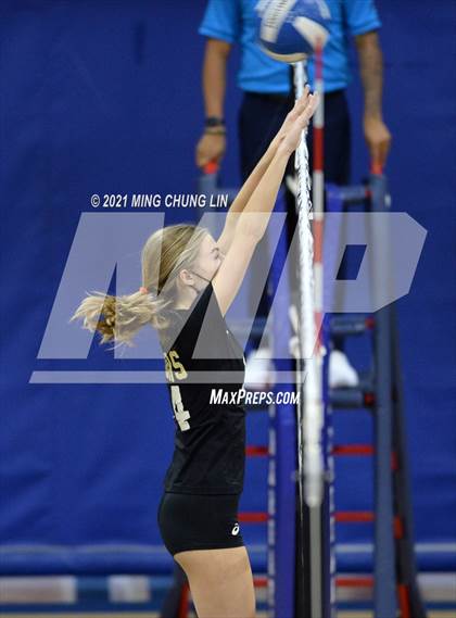 Thumbnail 3 in JSerra Catholic @ Santa Margarita photogallery.