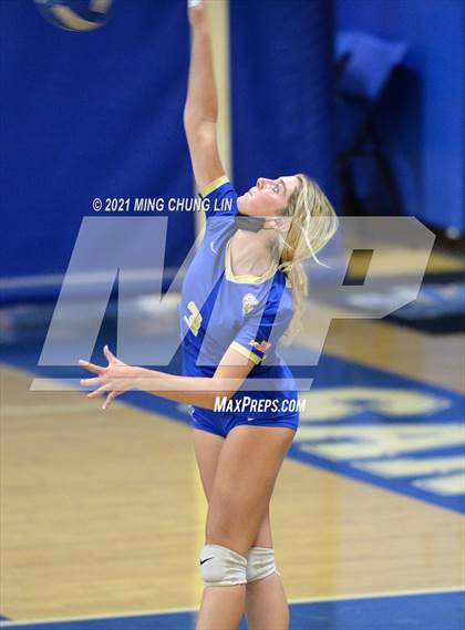 Thumbnail 3 in JSerra Catholic @ Santa Margarita photogallery.